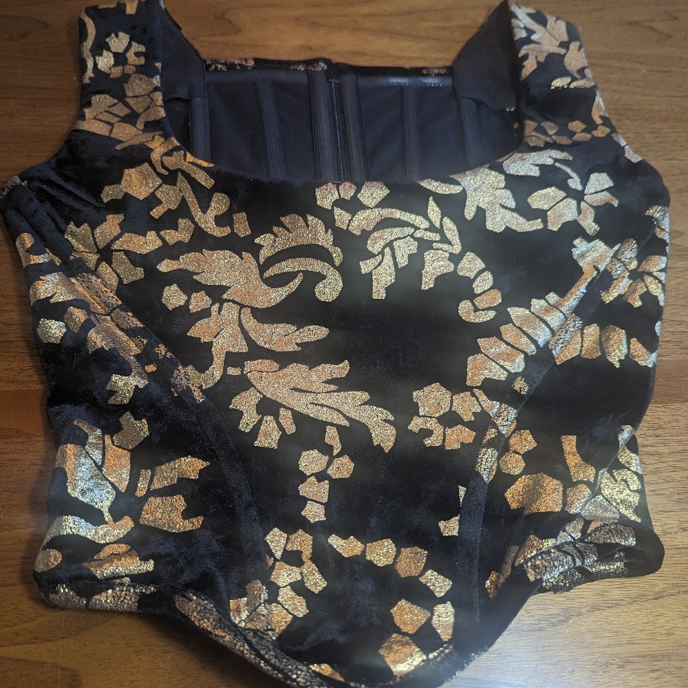 Iconic Vivienne Westwood Corset Black Velvet metallic gold overlay print size 42
